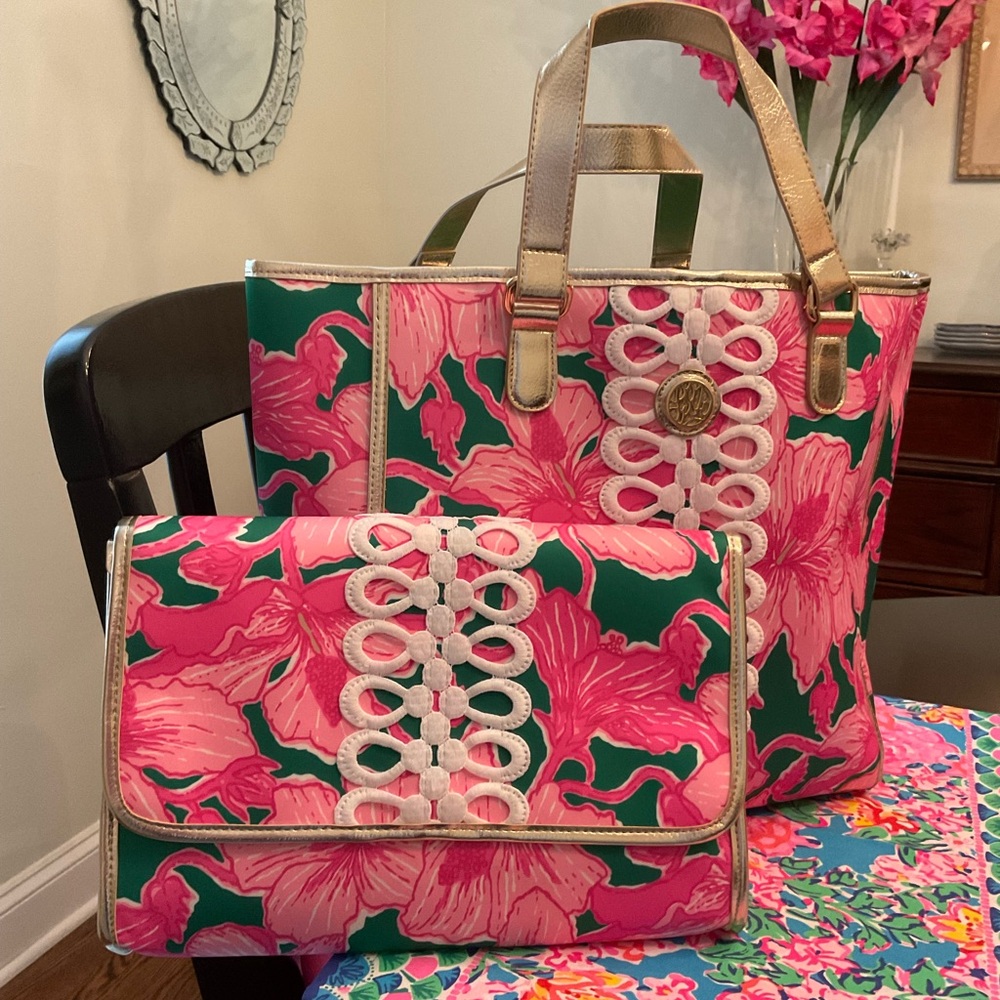 Lilli Pulitzer Palm Beach Hibis Kiss Vibrant Floral Tote and Clutch Set NWOT - Picture 2 of 5